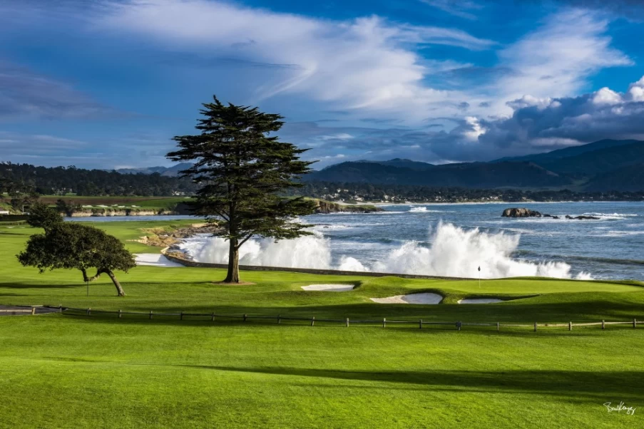 Pebble Beach Sunday Afternoon by Bart Keagy - Premium Metal Wall Art Print